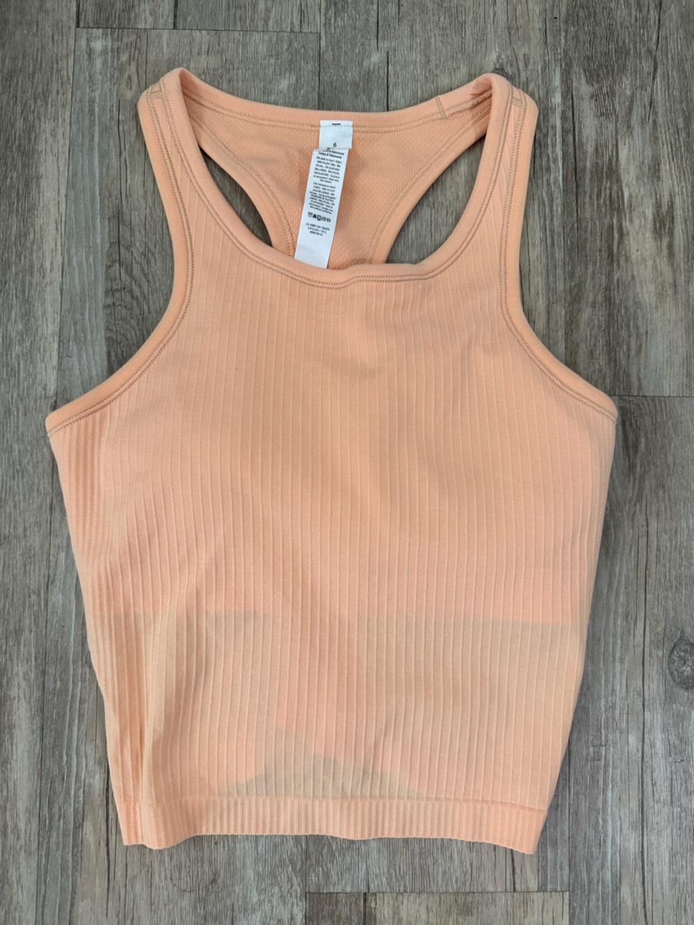 Lululemon ebb to street  Crop Tank size 6